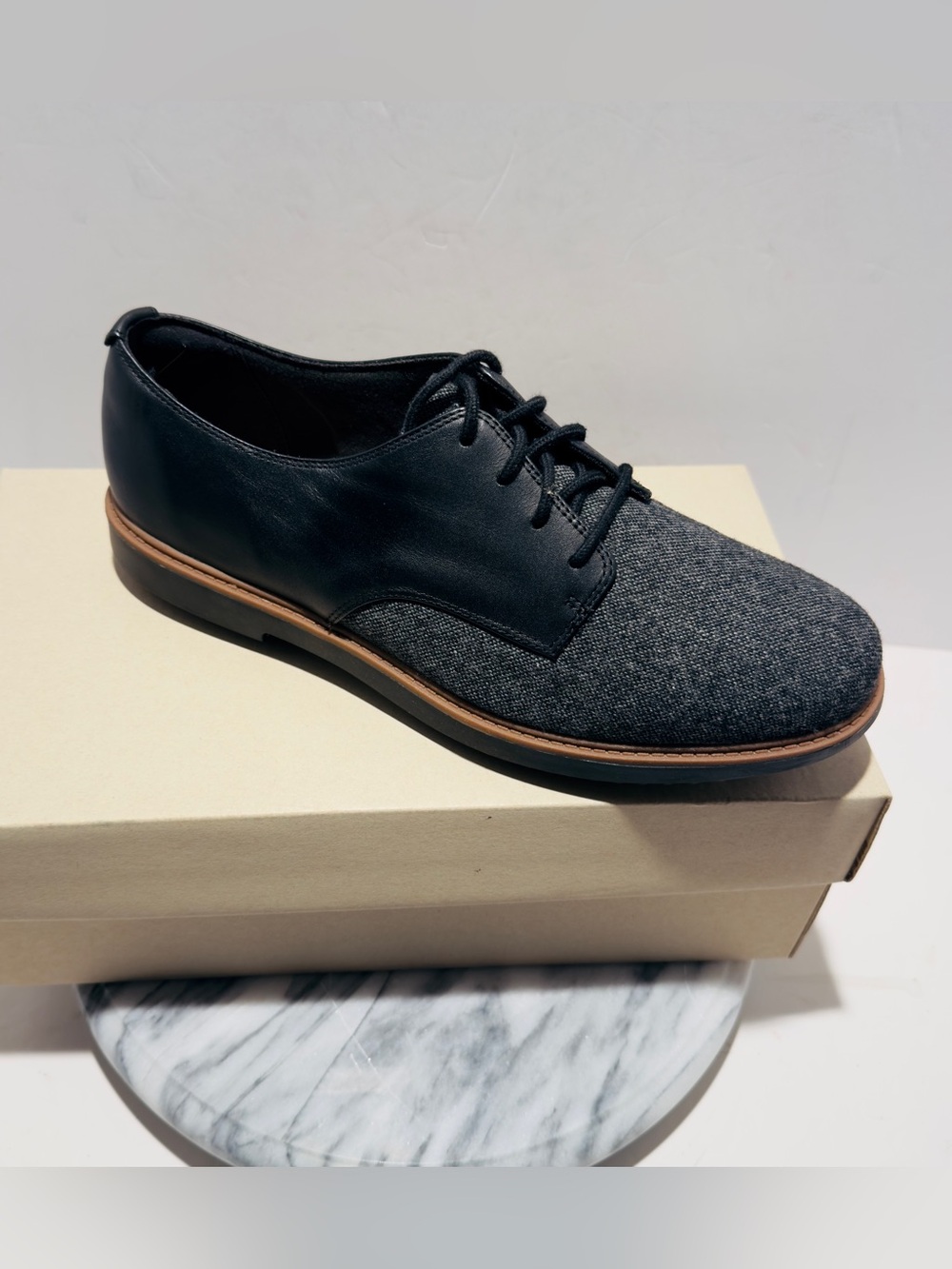 CLARKS Collection Raisie Bloom Oxford Flats Shoes Women's 10 M Leather Tweed